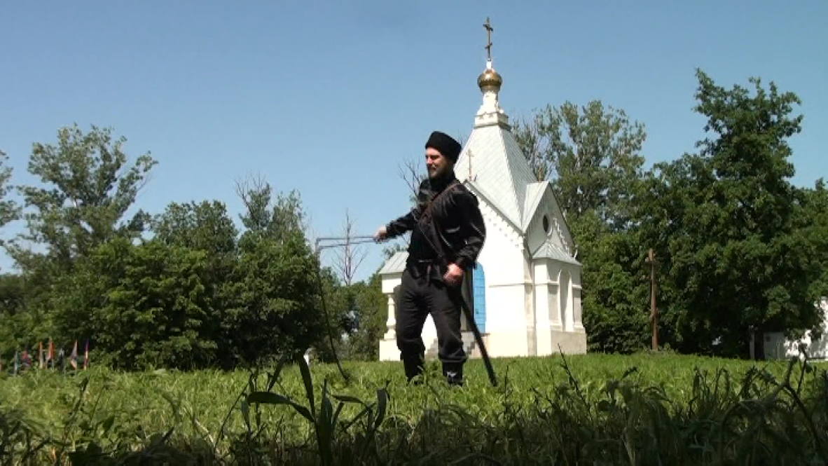 Russia: Whips and wrestling at the Cossack Battle Games