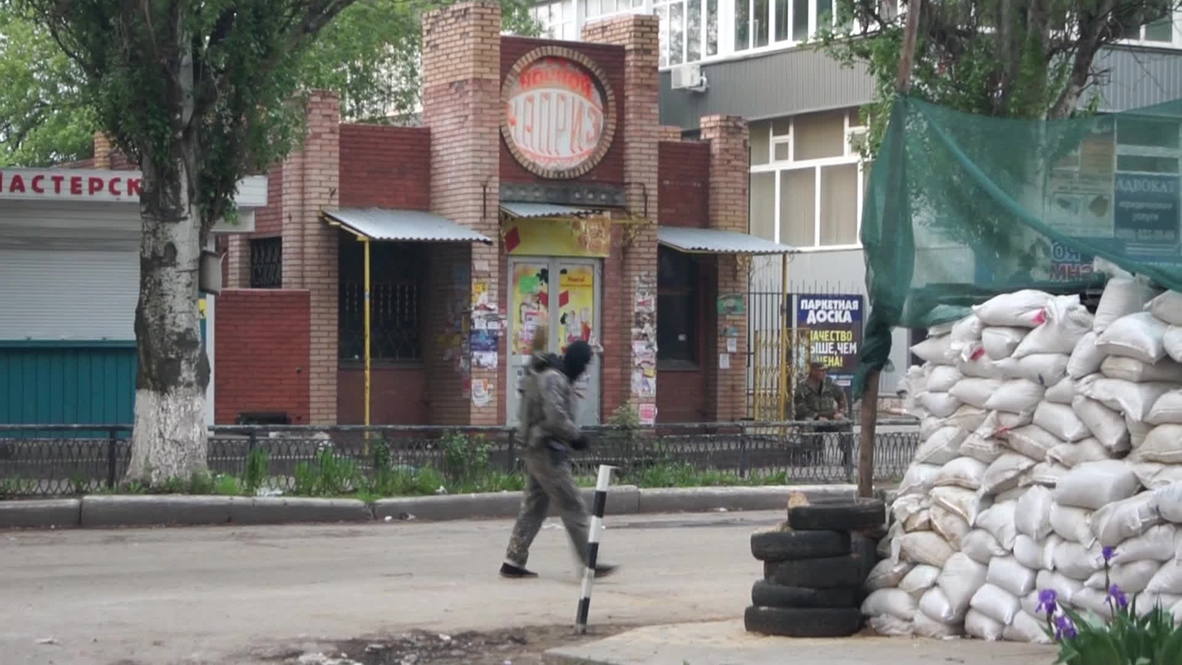 Ukraine: Anti-Kiev checkpoint on high alert following firefight