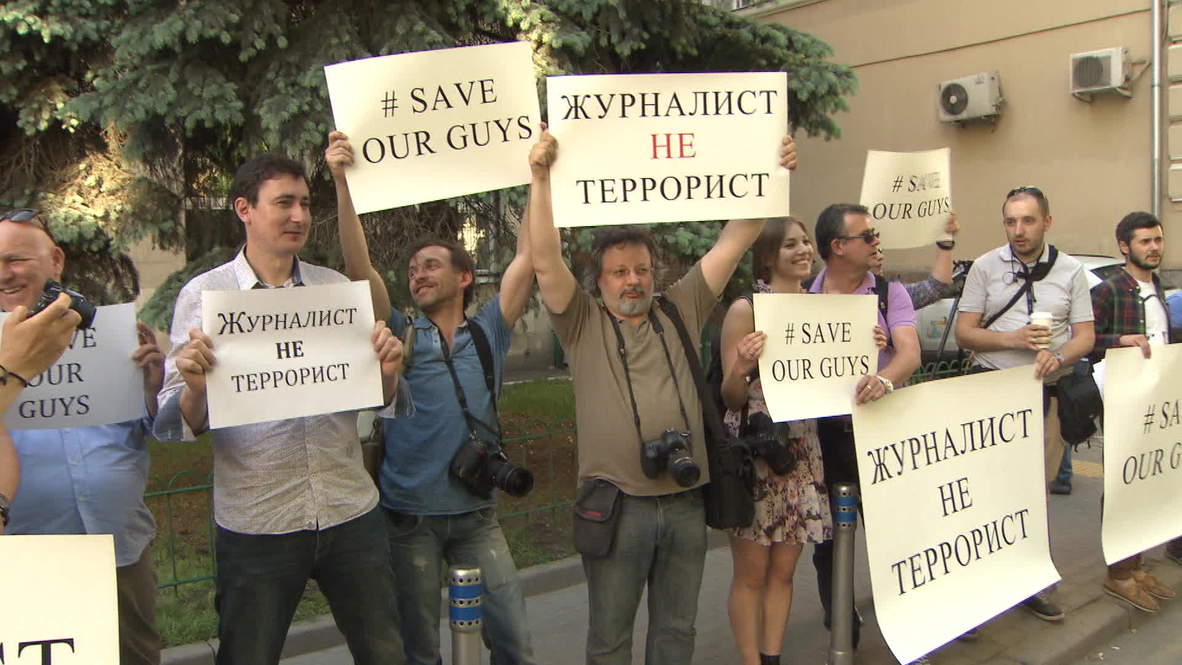 Russia: Supporters demand release of detained Lifenews crew
