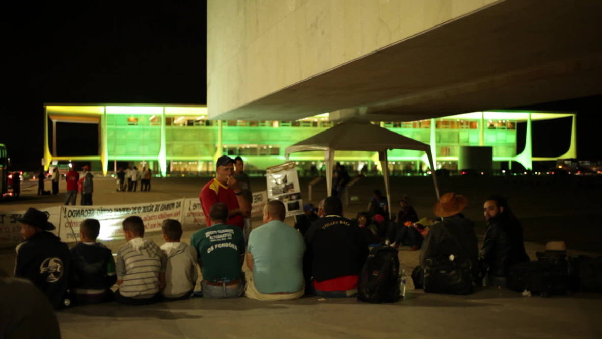 Brazil: Indigenous peoples begin hunger strike near Dilma Rousseff's office