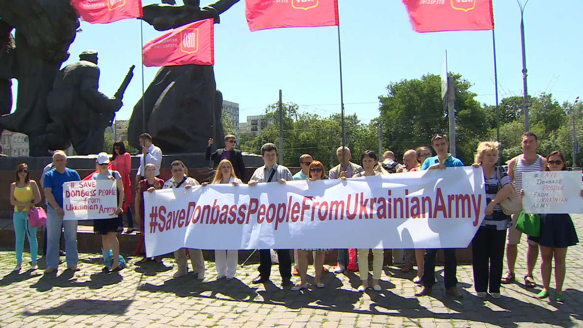 Russia: Stop the killing in Donbass, says Moscow rally