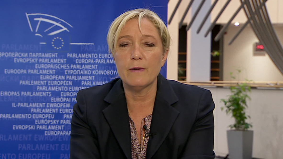 France: Marine le Pen lambasts EU 'totalitarianism'