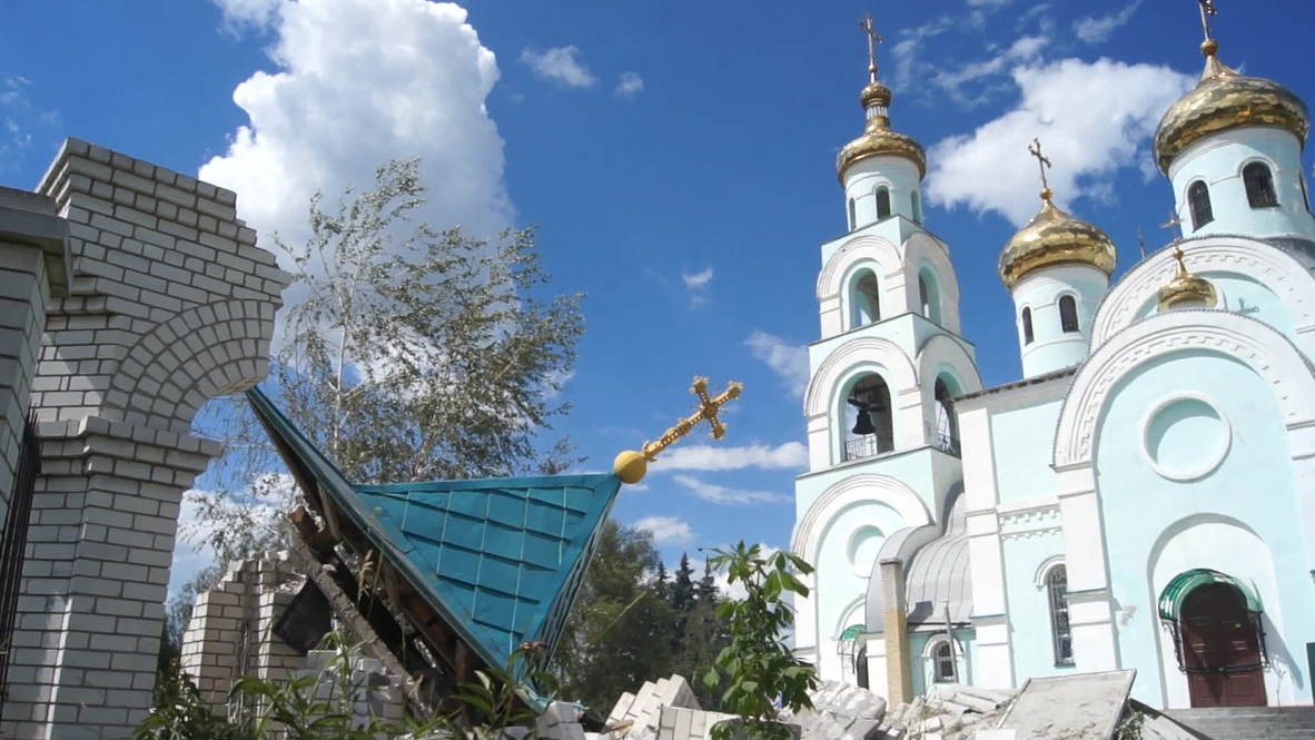 Ukraine: Shelling destroys church in eastern Slavyansk