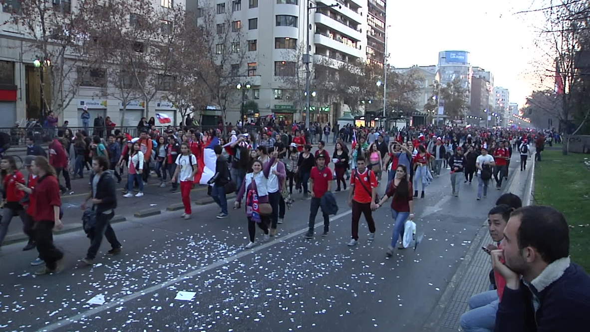 Chile: Football fans ecstatic after Spain World Cup defeat
