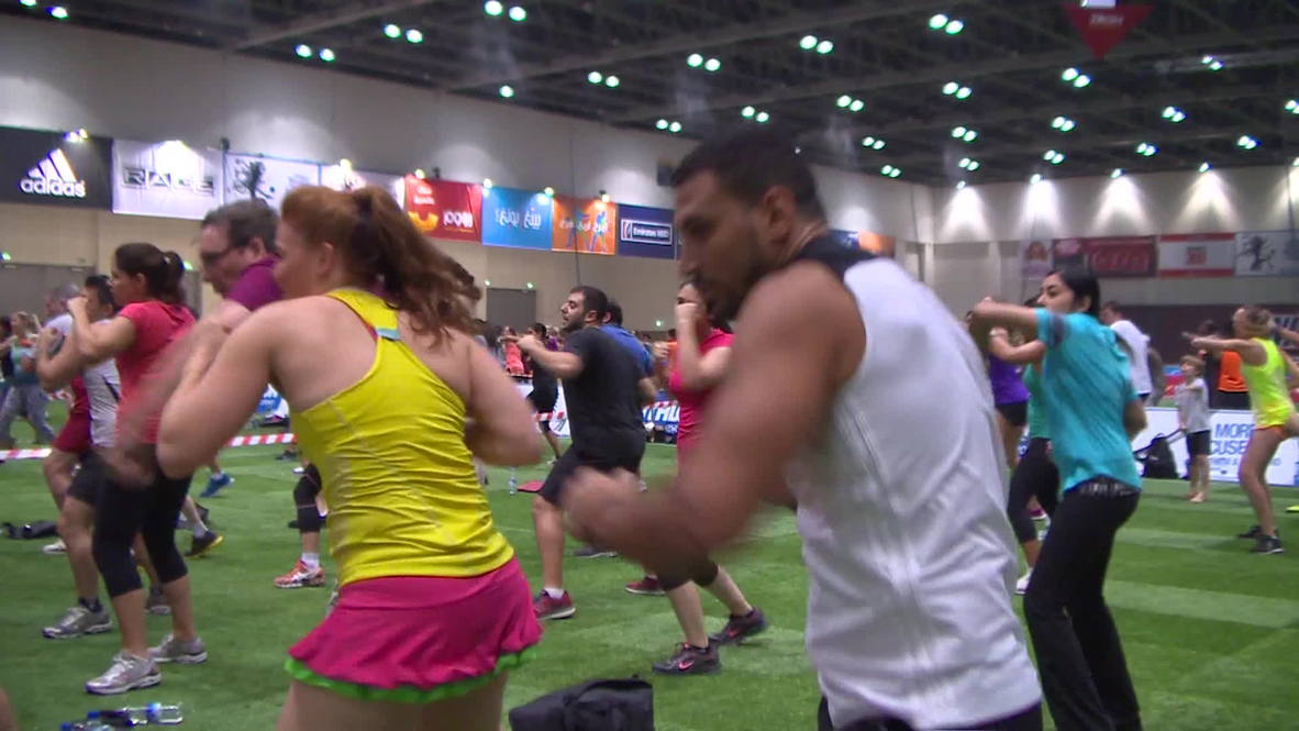 UAE: David Haye leads world record attempt for biggest boxing class