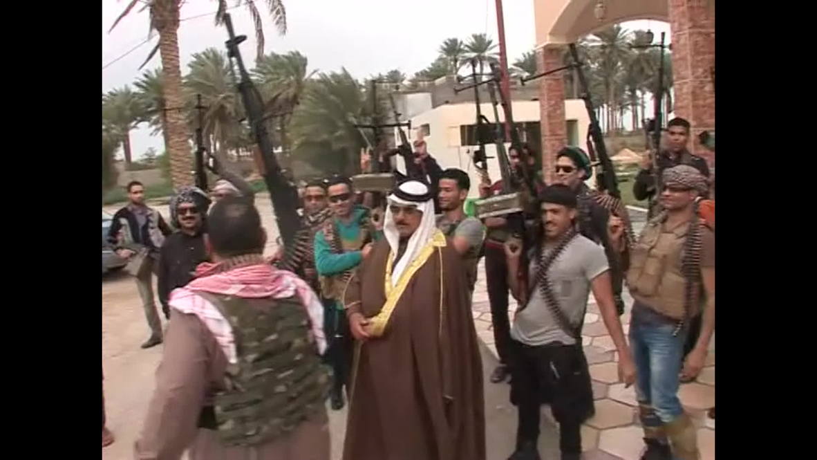 Iraq: Fighters oppose ISIS advance