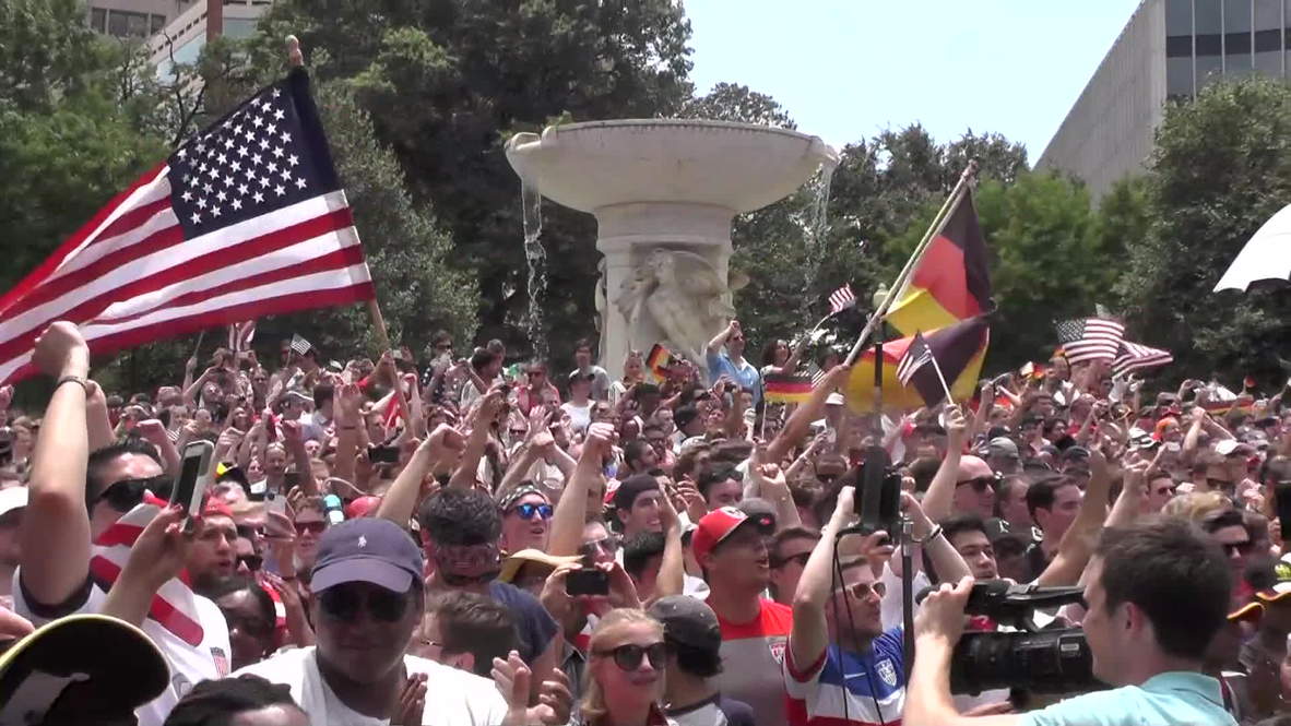 USA: Fans cheer despite loss to Germany