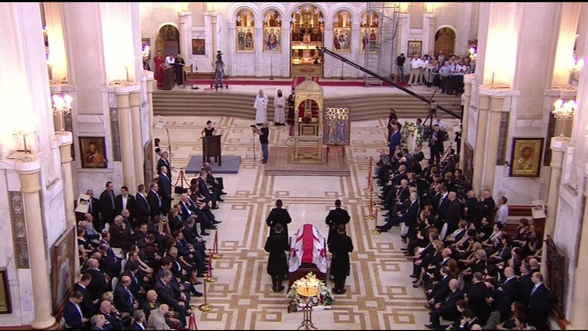 Georgia: Mourners bid farewell to Shevardnadze in Tbilisi