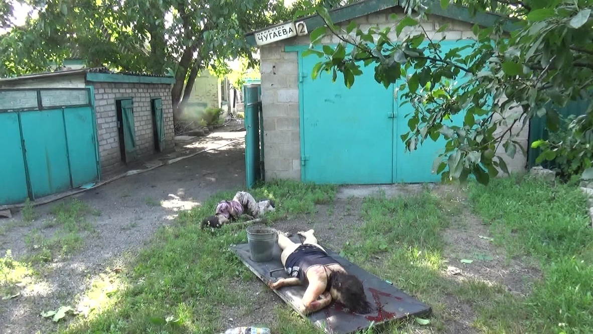 Ukraine: Bodies litter the streets after Donetsk attack