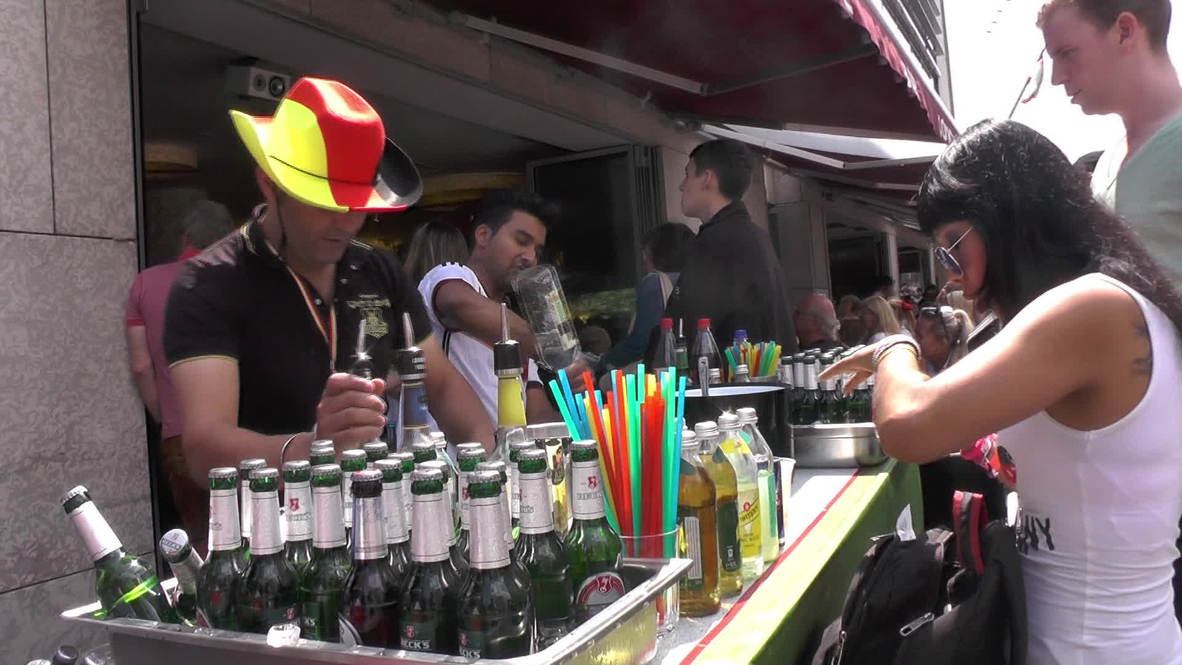 Germany: Fans get on the beers for World Cup winners homecoming