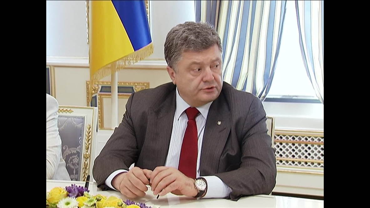Ukraine: MH17 plane crash an act of terrorism says Poroshenko