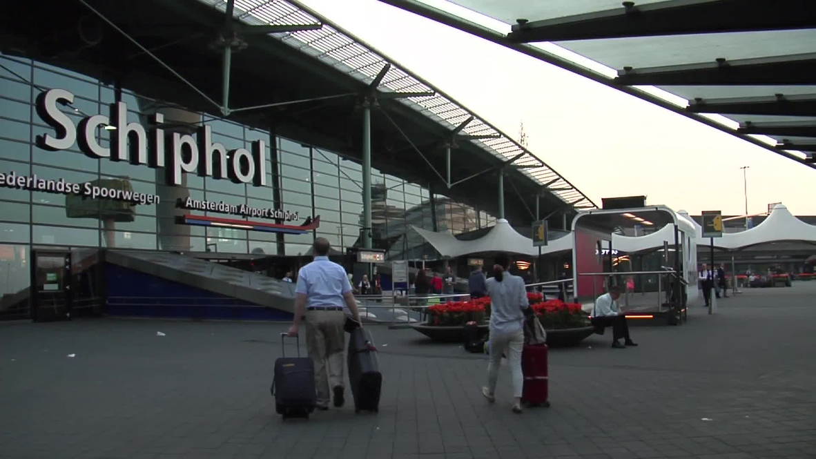Netherlands: MH17 crash fails to slow business at Amsterdam airport