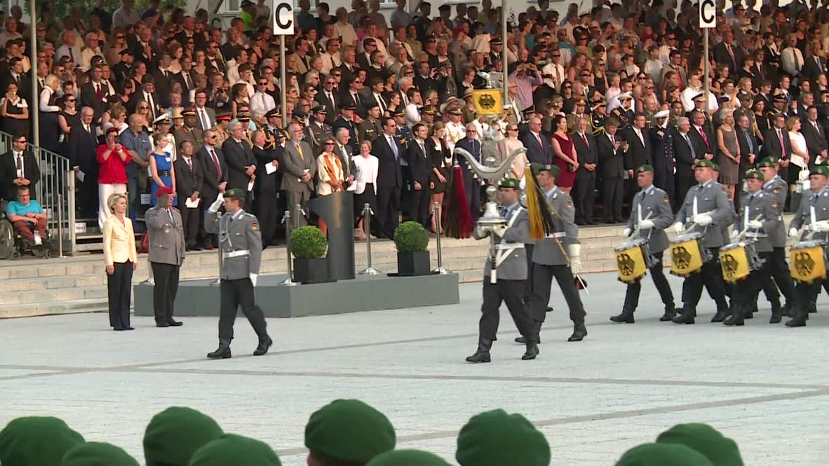 Germany: Military parade commemorates plot to kill Hitler