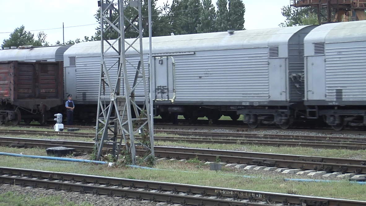 Ukraine: Bodies of MH17 victims arrive in Kharkov