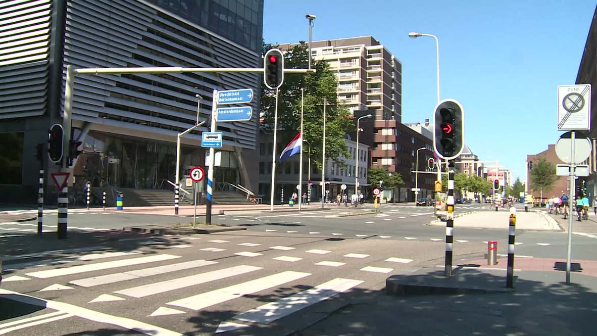 Netherlands: One minute silence for MH17 victims in The Hague