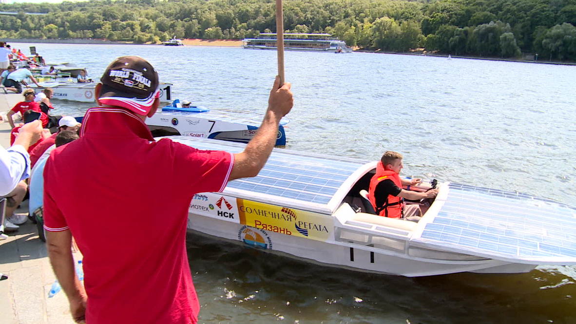 Russia: Watch first ever solar-powered boat regatta held in Russia