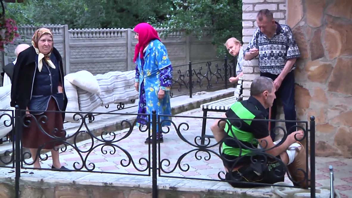 Ukraine: Five killed after Lugansk home for elderly shelled *GRAPHIC*
