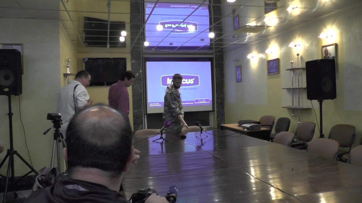 Ukraine: Humanitarian volunteer held captive in Donetsk speaks out