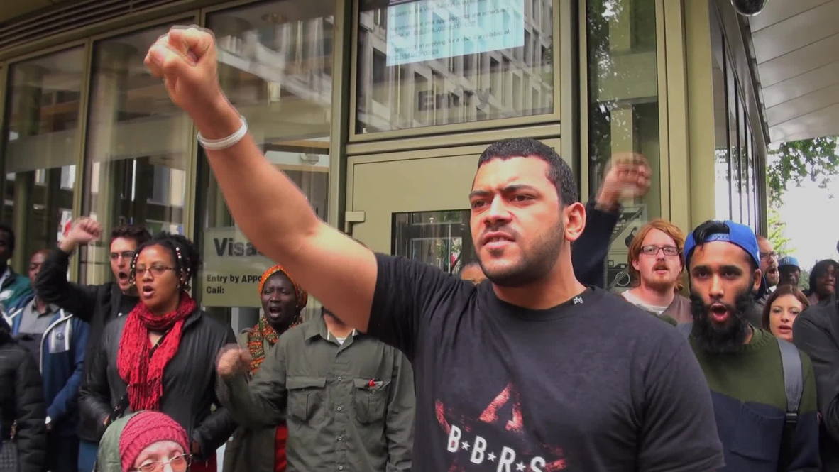 UK: Protesters in solidarity with Ferguson head to U.S. embassy