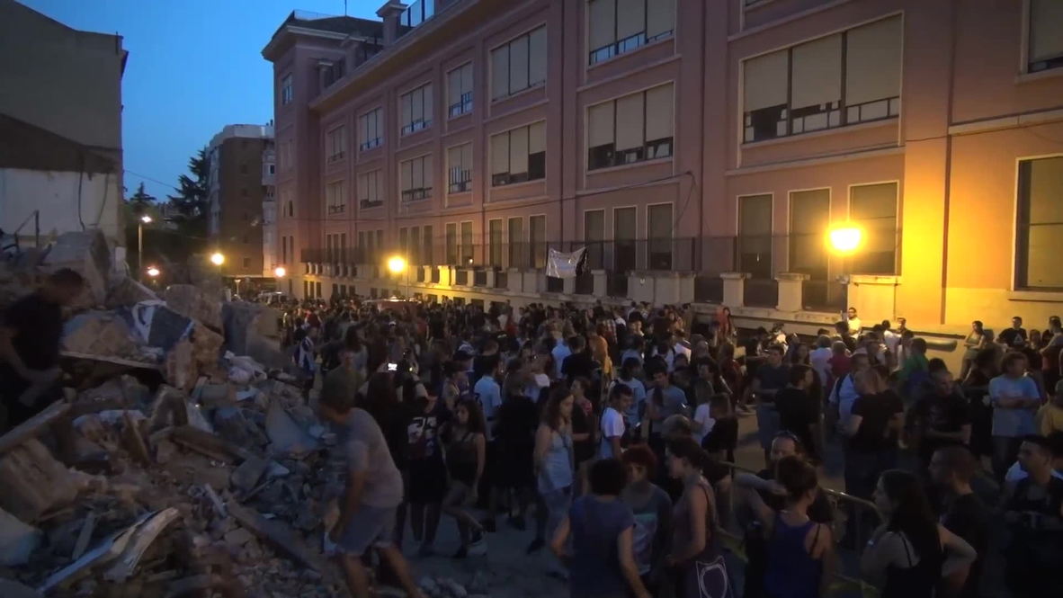 Spain: Protesters hurl rocks after demolition of "La Traba" social centre