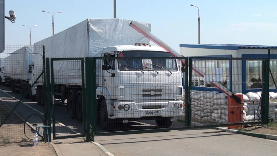 Russia: No More Excuses! Delayed Russian aid convoy crosses Ukrainian border