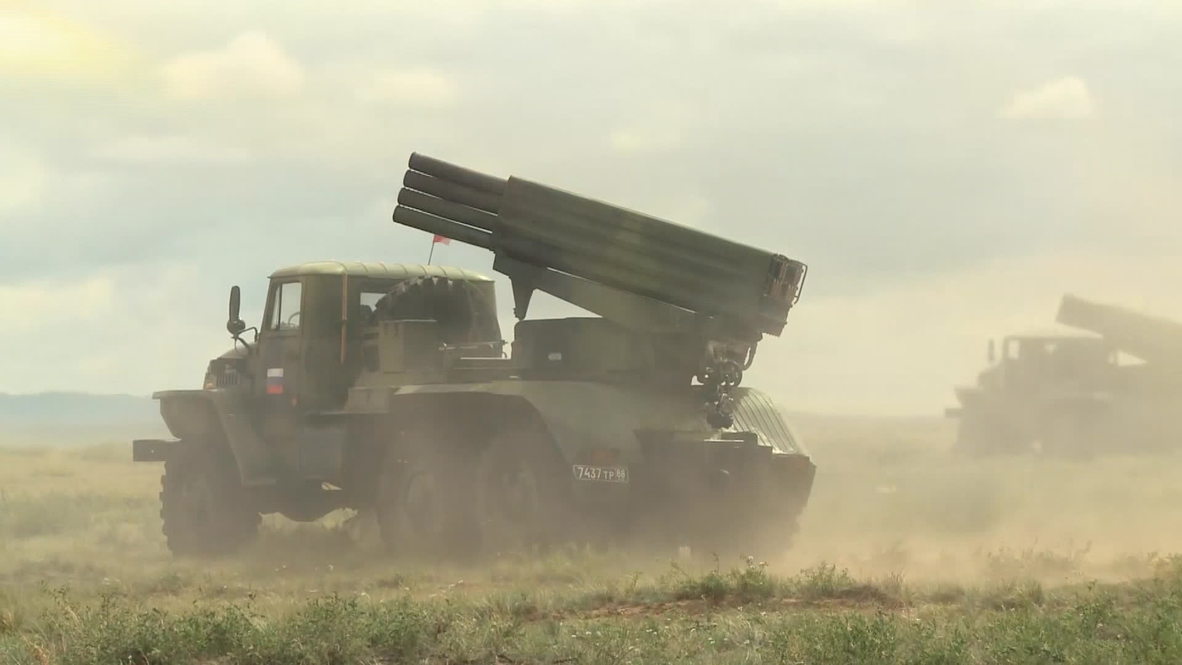 China: Watch Russian artillery unleash their firepower