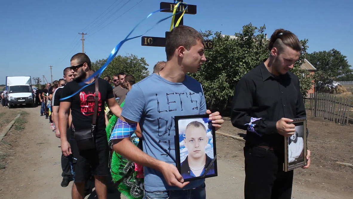 Ukraine: Right Sector fighter farewelled in Devninskoe