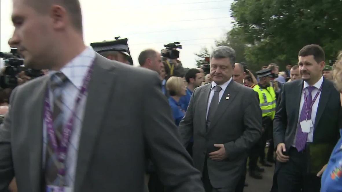 UK: Poroshenko confirms Donetsk and Lugansk win powers in peace plan
