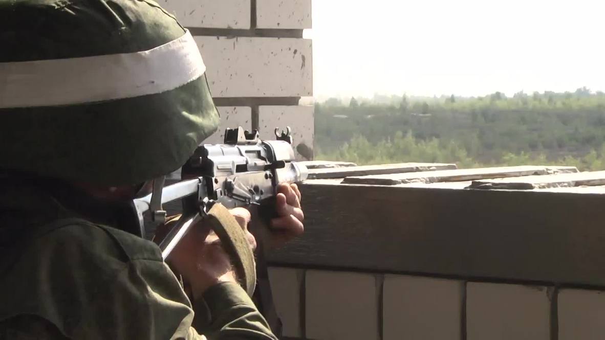 Russia: Army counter-terrorist drills with T-90 MBTs held at Mulino