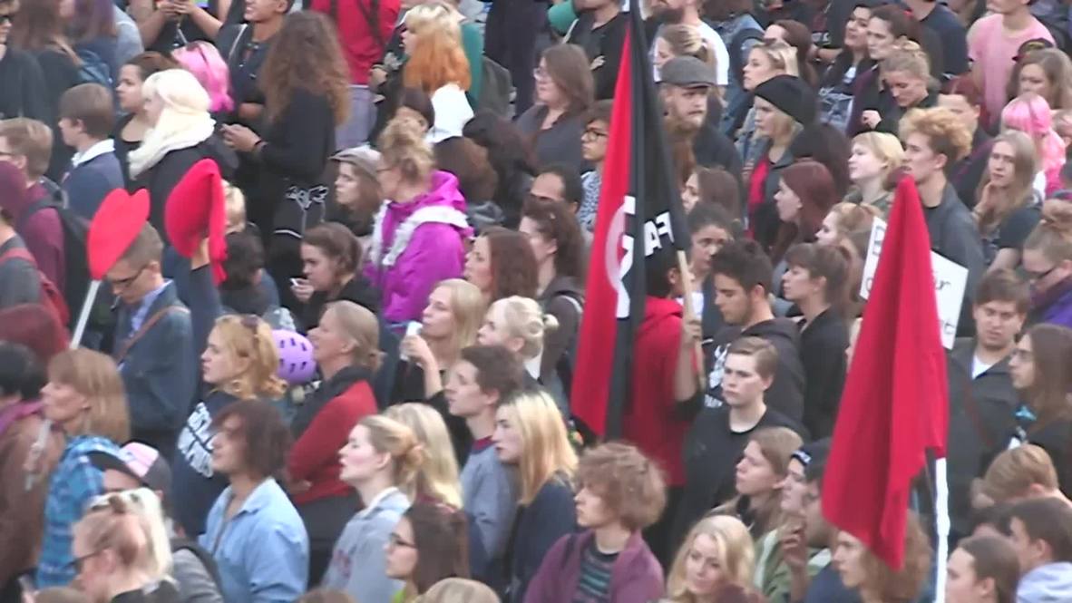 Sweden: Thousands protest rise of the far-right following elections