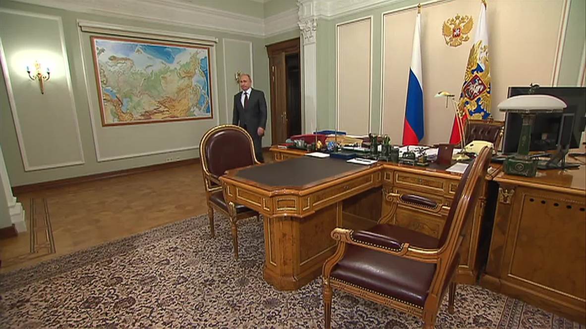 Russia: Prosecutor General Chaika briefs Putin on joint action plan