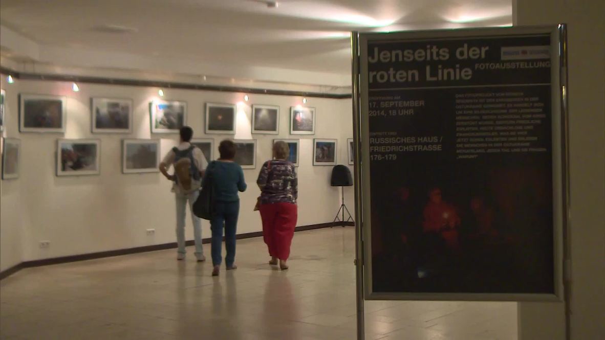 Germany: Berlin exhibition reveals Kiev military offensive horror