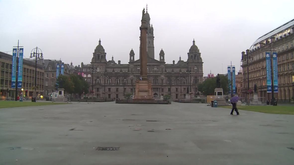 UK: Life goes on in Glasgow after night of unrest