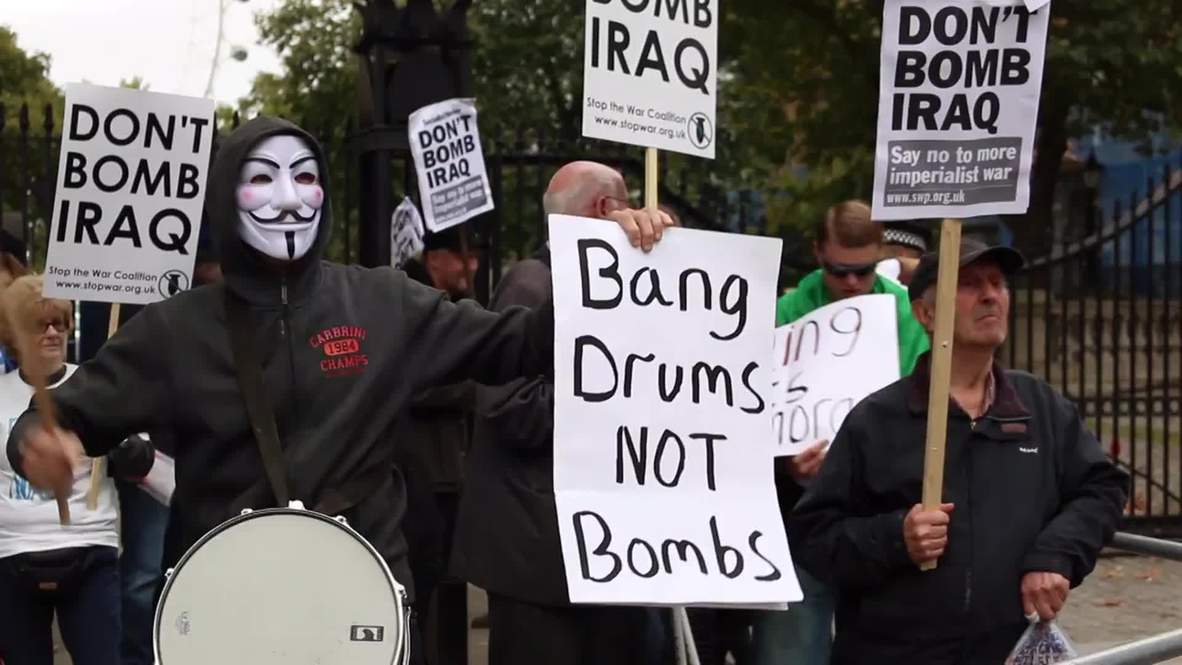 UK: Protesters denounce 'ANOTHER war' as Cameron gears up for IS airstrikes