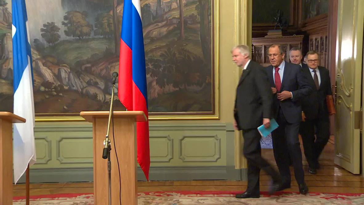 Russia: "World can't blame DPR, LPR for Kiev's mistakes!" - Lavrov