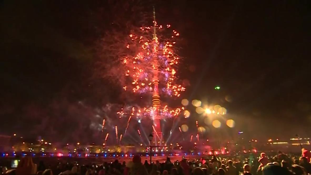 Russia: See Moscow's dazzling 'Circle of Light' fest open