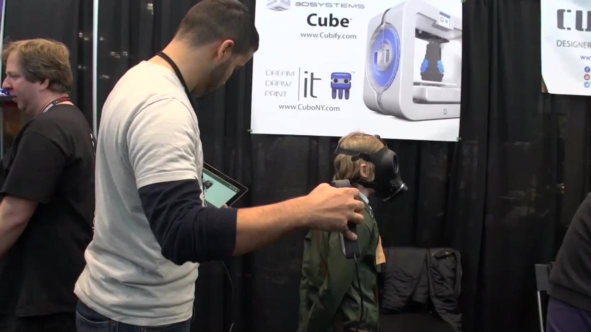 USA: This new technology turns you into an ACTION FIGURE