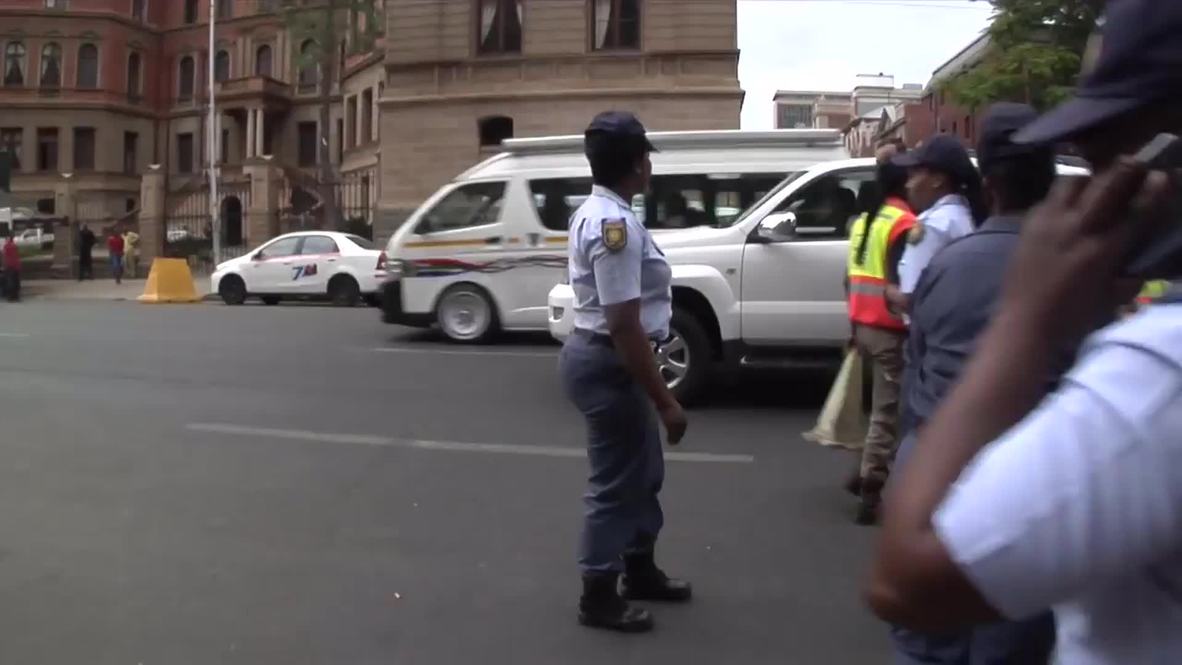 South Africa: Pistorius returns to court on third day of sentencing