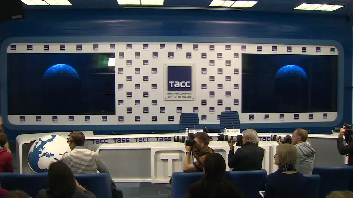 Russia: 'Sanctions against Russia useless' says Crimean leader Askenov