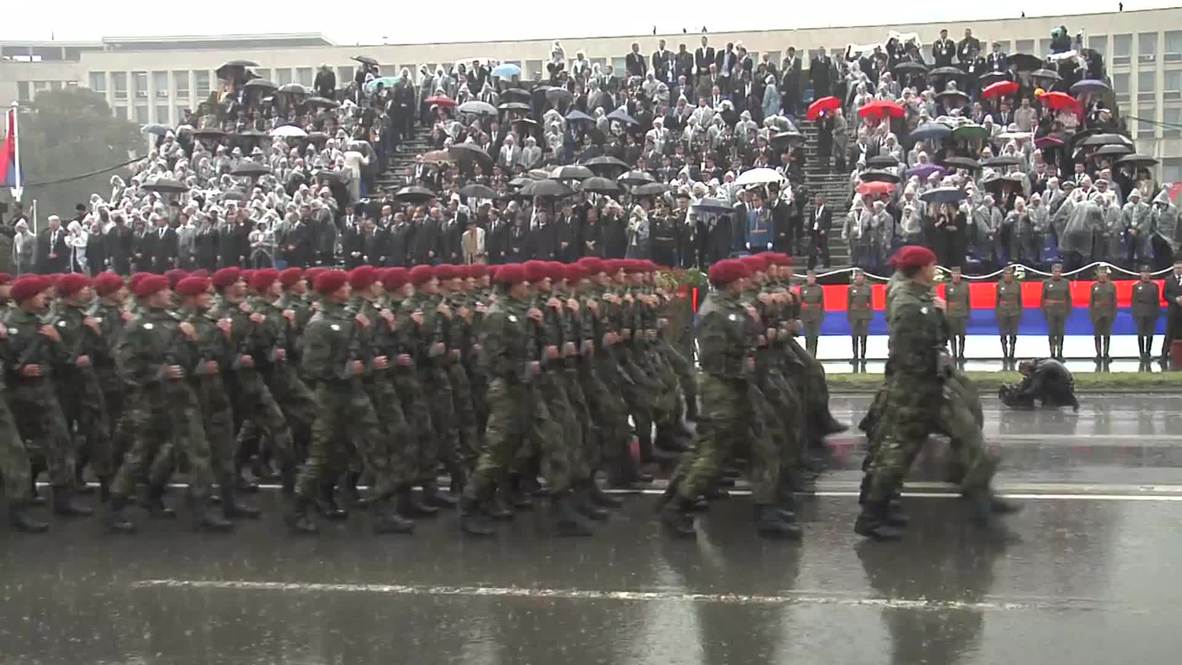 Serbia: Putin observes massive military parade celebrating liberation