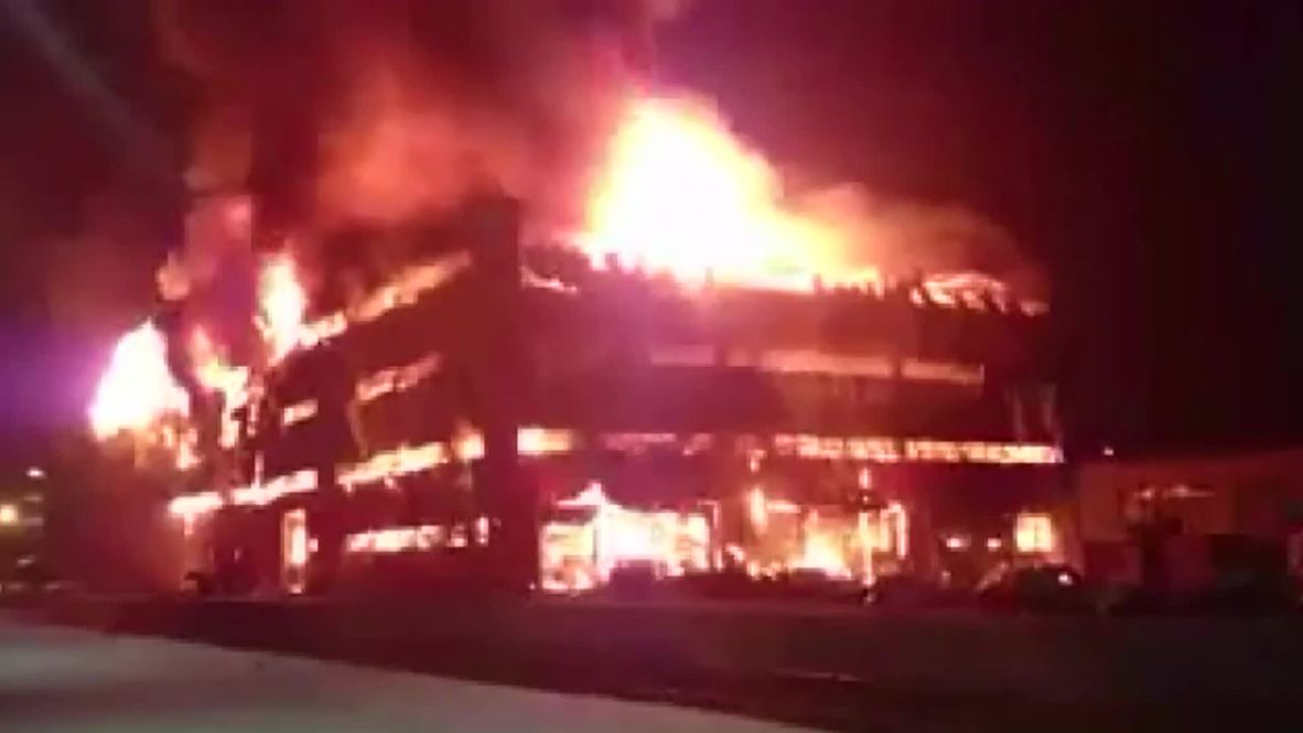 Turkey: Five-storey Istanbul warehouse burns down