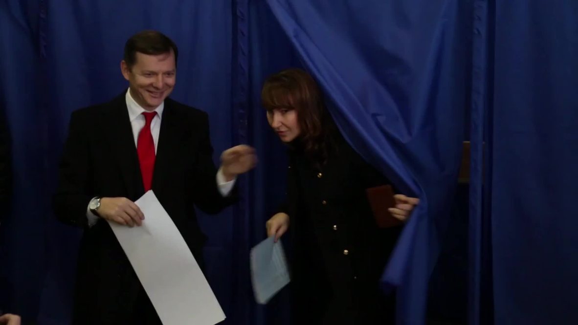 Ukraine: Radical Party leader Lyashko casts his vote in Kiev