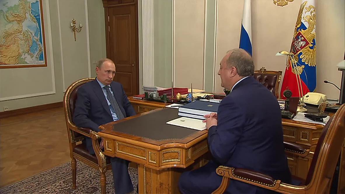 Russia: Putin meets Kamchatka governor, receives good economic news