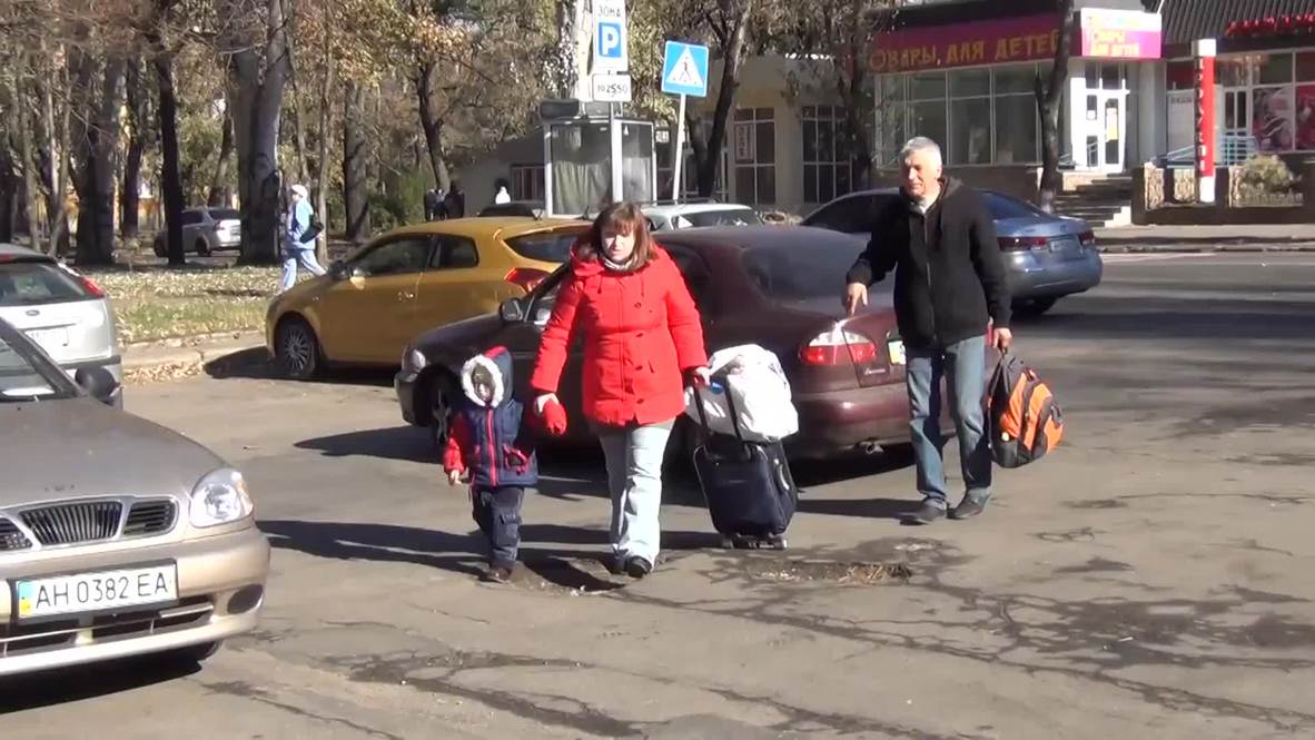 Ukraine: Russian doctor rescues nine "severely ill" Donetsk children