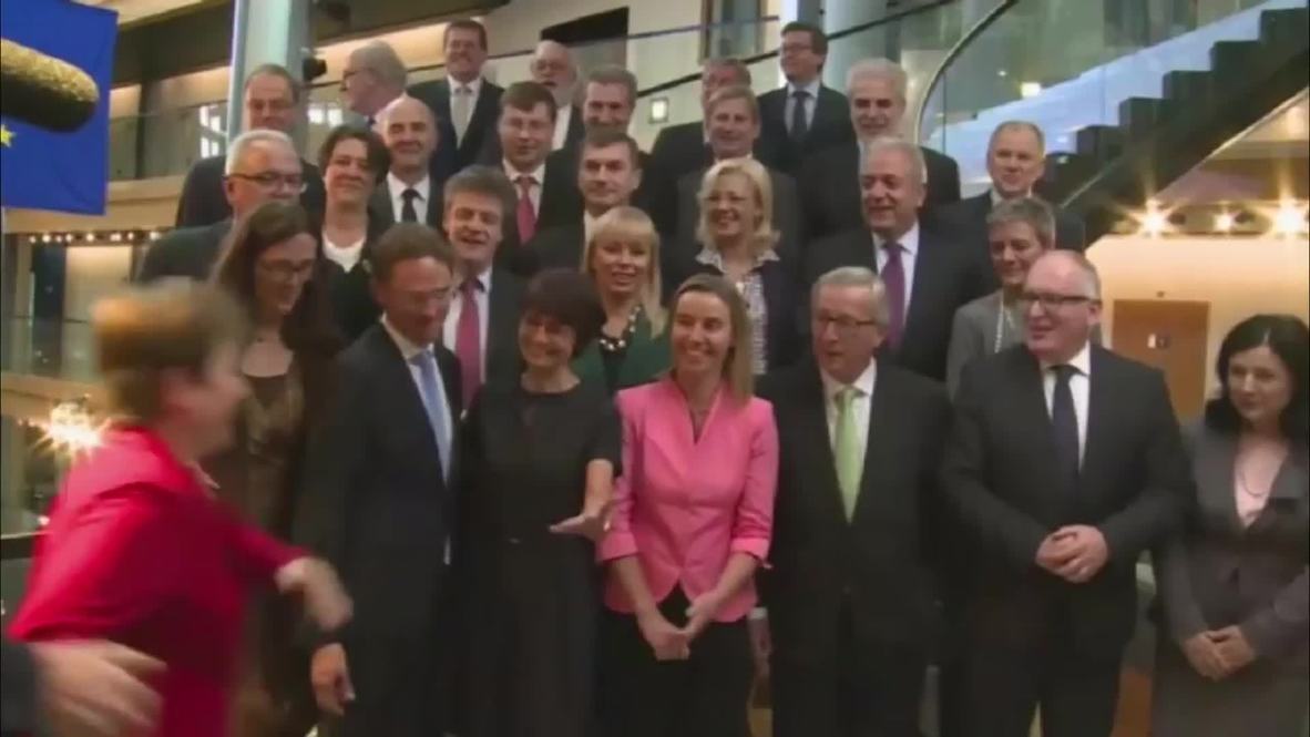 Belgium: Strike a pose! Juncker's new EU Commission take office