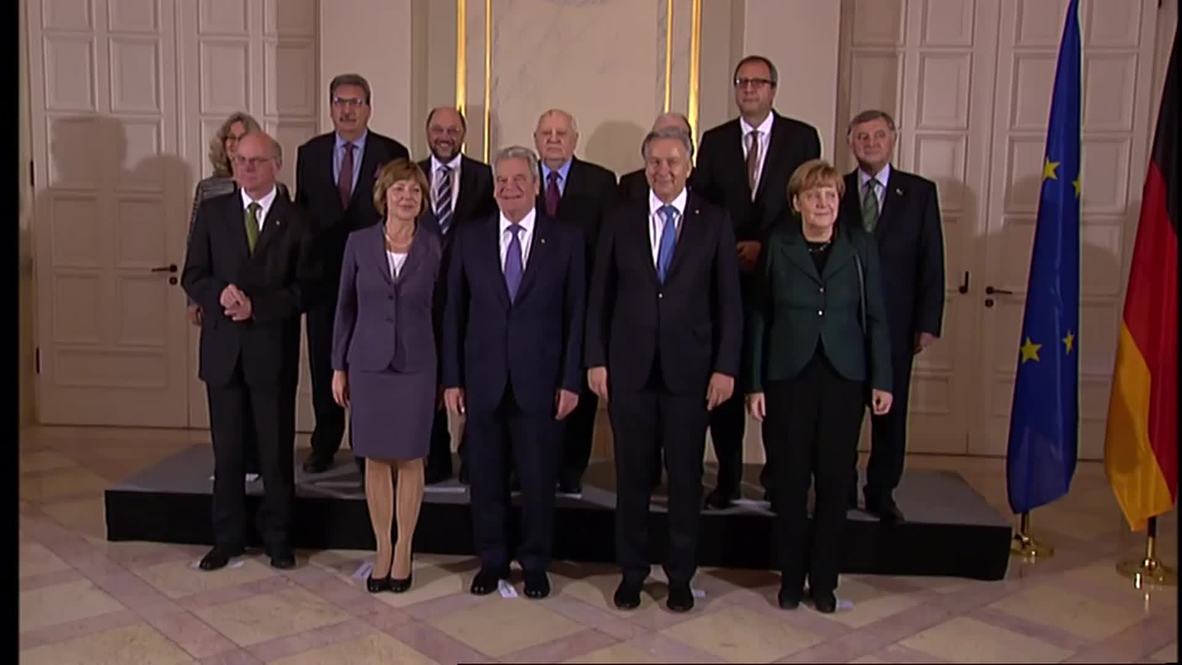 Germany: Politicians of 1989 get together for Berlin Wall anniversary concert