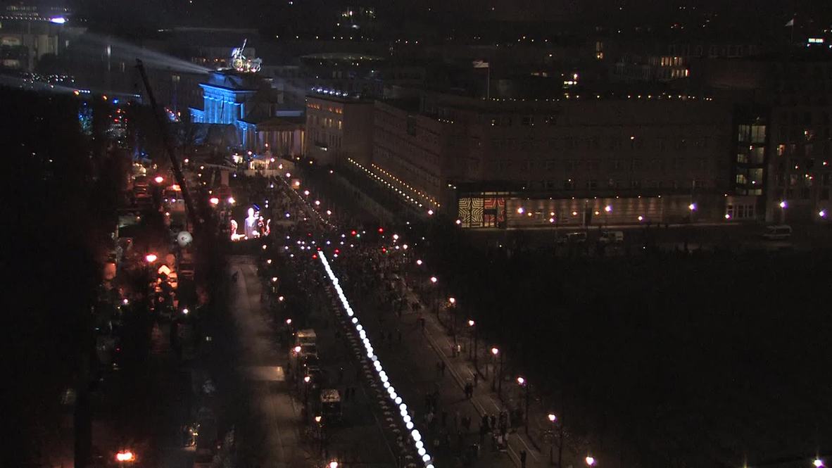 Germany: Watch as 8,000 balloons are released into Berlin’s sky