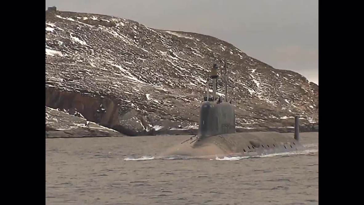 Russia: Watch K-329 Severodvinsk perform rescue hatch drill