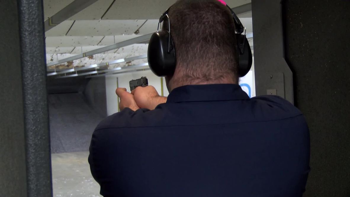 USA: Ferguson GUN sales grow as Darren Wilson verdict looms