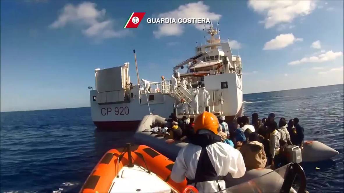 Libya: Italy intercepts HUNDREDS of migrants en route to Europe